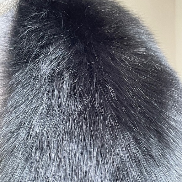 Sophia Cashmere Fox Fur Coat 2 - Picture 3 of 9